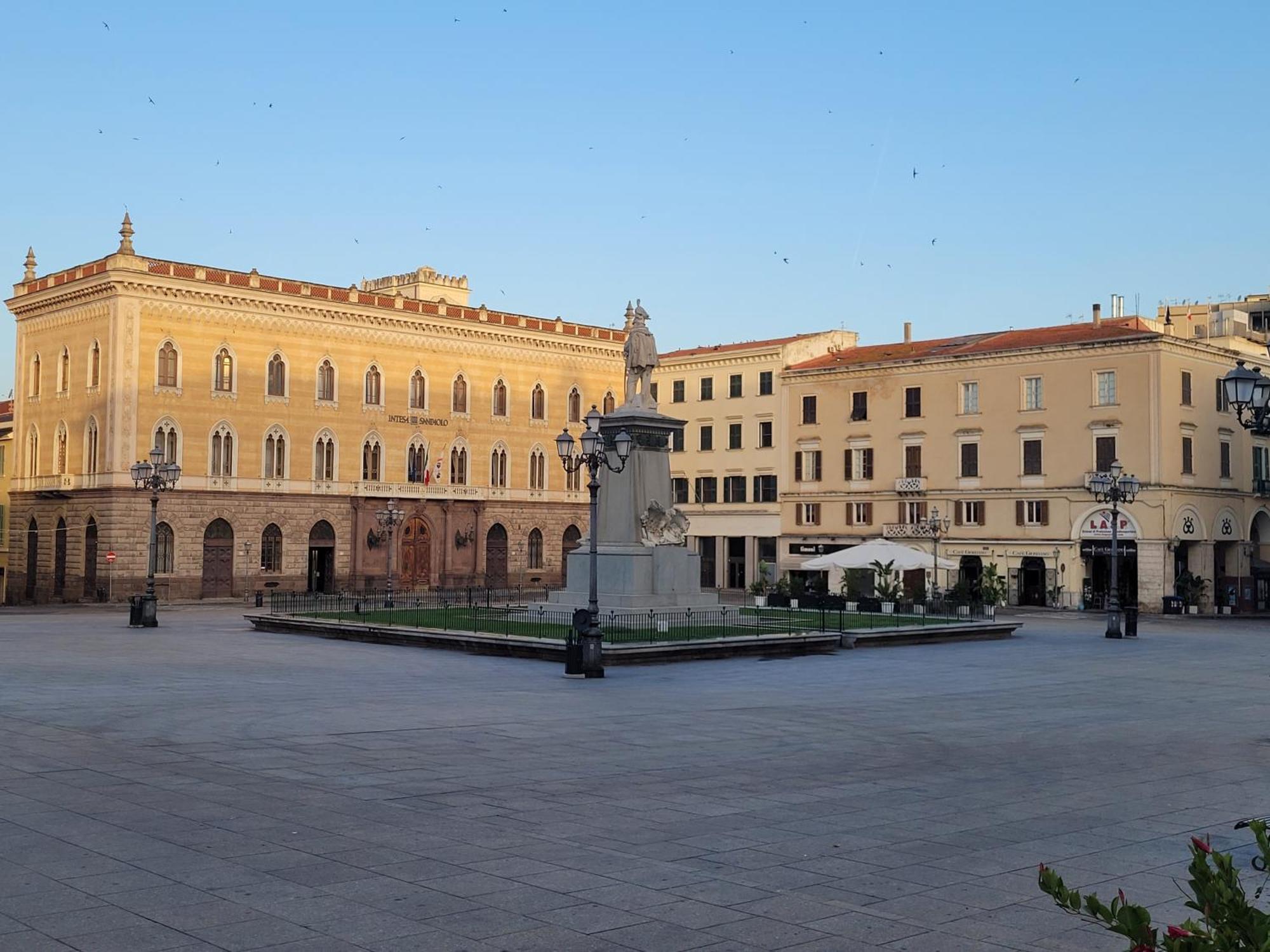 Apartament Domo Azuni Sassari Zewnętrze zdjęcie